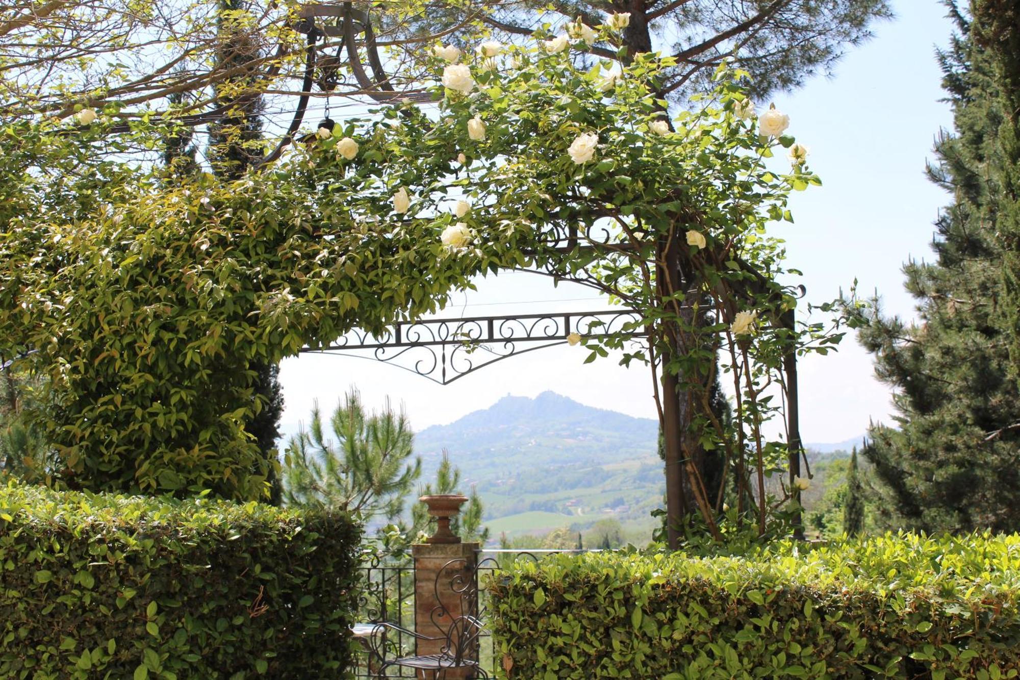 Palazzo Del Poggiano Bed & Breakfast Poggio Berni Exterior photo